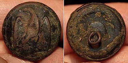 Confederate Droop Wing Eagle Button